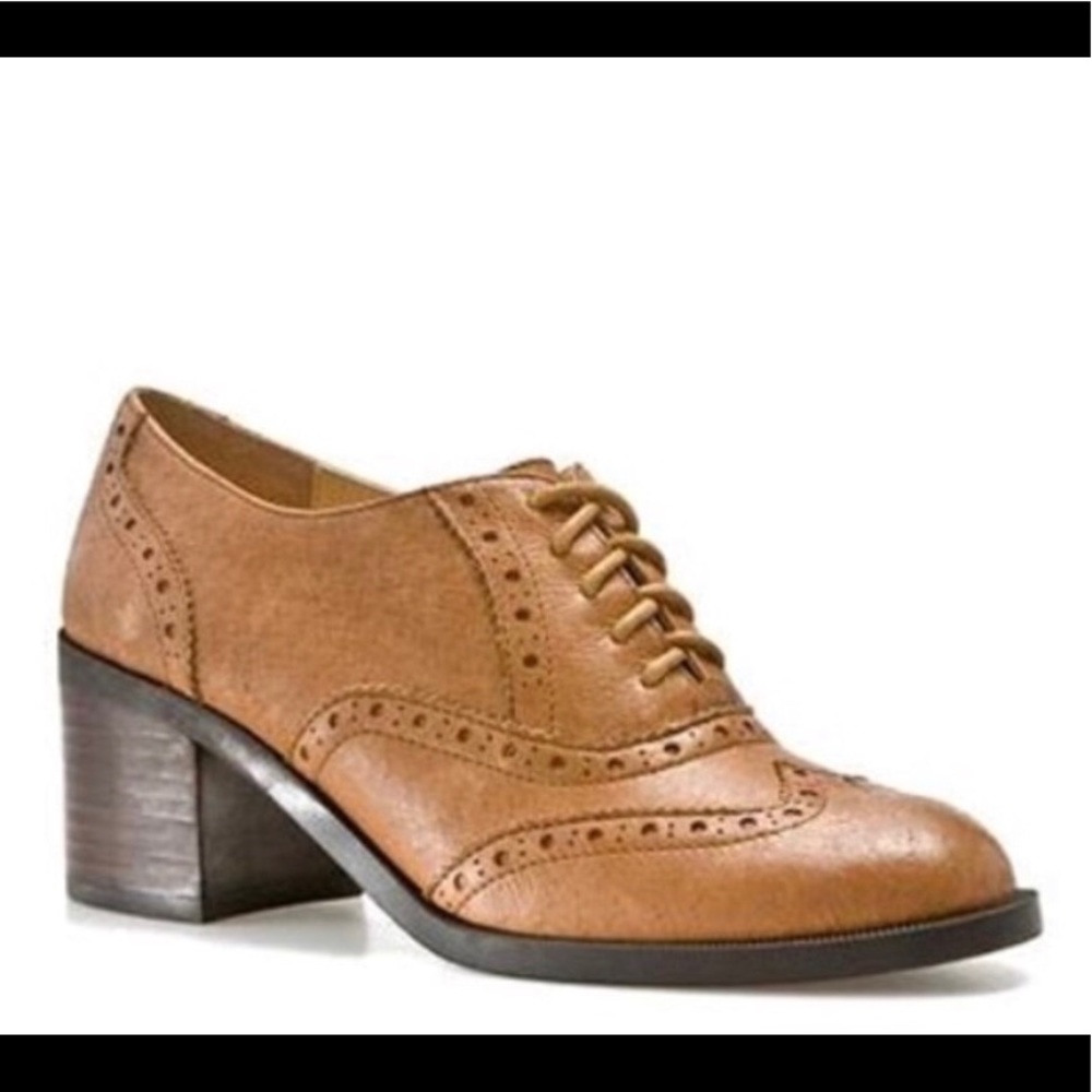 Steve Madden Oxford shoes